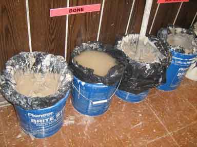 How to Recycle Ceramic Clay Using the Bucket Method -- via wikiHow.com Clay Organization, Reclaiming Clay, Ceramics Organization, Recycling Clay, Recycle Clay, Ceramics Classroom, High School Ceramics, Pottery Tips, Clay Lesson