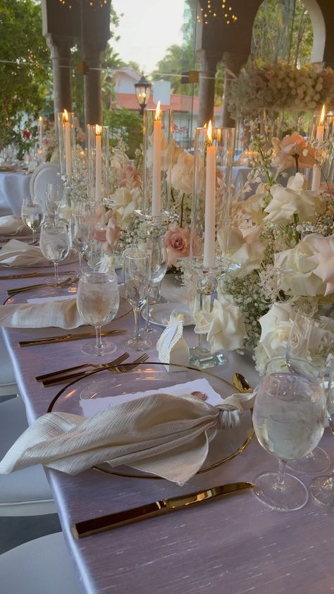 Regency Party Decor, Lynette Core, Parisian Style Wedding, Victorian Wedding Themes, Bridgerton Wedding, Dream Wedding Locations, Wedding Color Schemes Spring, Regency Wedding, Debut Ideas