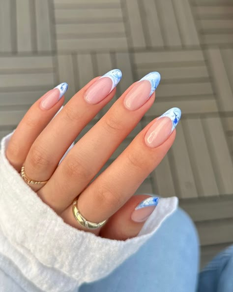 By: @heluviee on IG Trending Nail Ideas, Best Nail Colors, Nontoxic Nail Polish, Ocean Nails, Elegant Touch Nails, Cute Pink Nails, Nail Polish Colors Fall, Summery Nails, Girly Acrylic Nails