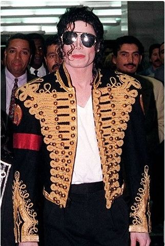 Michael Jackson Outfits, Michael Jackson Daughter, Memphis Depay, Photos Of Michael Jackson, Michael Jackson Pics, Paris Jackson, Jackson 5, King Of Pops, Black Culture