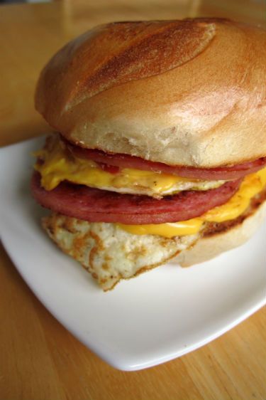 New Jersey "breakfast sandwich", made up of pork roll, egg and cheese on a roll. Pork Belly Breakfast Sandwich, Pork Roll Sandwich, Taylor Ham Egg And Cheese New Jersey, Taylor Ham Egg And Cheese, Sandwiches Board, Pork Roll Egg And Cheese, Taylor Pork Roll, Taylor Ham, Eating Diet Plan