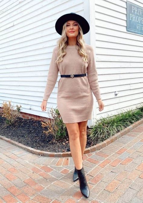 Sweater Dress With Booties Long, Dress With Ankle Boots Dressy, How To Style A Sweater Dress, Sweater Dress With Belt, Nude Boots, Fall Sweater Dress, Booties Outfit, Sweater Dress Outfit, Accessories Model