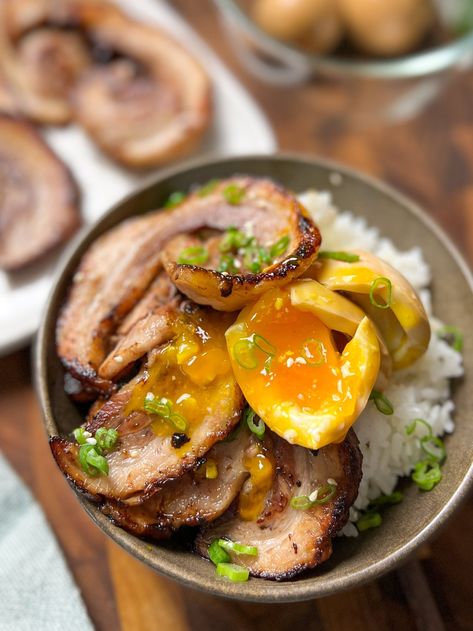 Chashu Pork, Marinated Eggs, Egg Dumplings, Pork Belly Slices, Chinese Bbq Pork, Chinese Cooking Wine, Slow Cooked Pork, Recipes Pork, Japanese Cooking