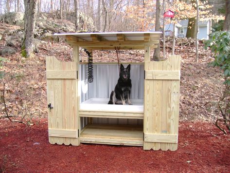 Grooming just got easier, no more mess indoors and no more sore back!  dirtydogwashplus.com Diy Outdoor Dog Shower Station, Diy Dog Shower Station Outside, Dog Bathing Station Outdoor, Outdoor Pet Bathing Station, Elevated Dog Bathing Station, Dog Washing Station Outdoor, Diy Dog Wash, Dog Bathing Station, Dog Thoughts