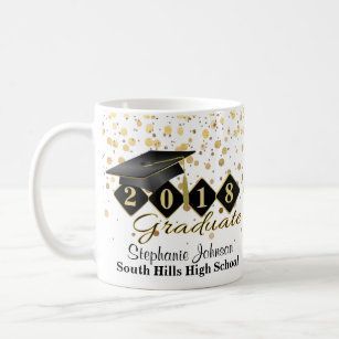 Etching Diy, Simple Mug, Diy Graduation Cap, College Graduation Gifts, Class Of 2022, Graduation Diy, Personalized Graduation Gifts, Graduation Cap, Fathers Day Cards