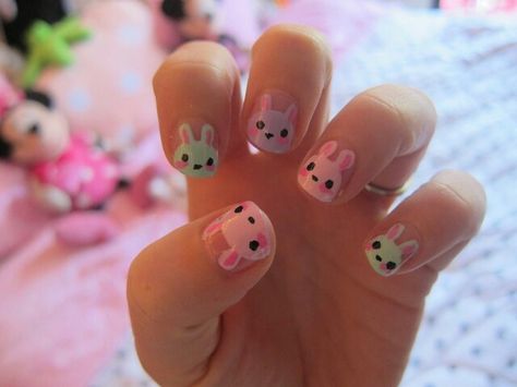 ( ohnails.tumblr.com) Kids Manicure, Box Nails, Nail Art For Girls, Kids Nail Designs, Nail Art For Kids, Bunny Nails, Easter Nail Art, Cute Simple Nails, Animal Nails