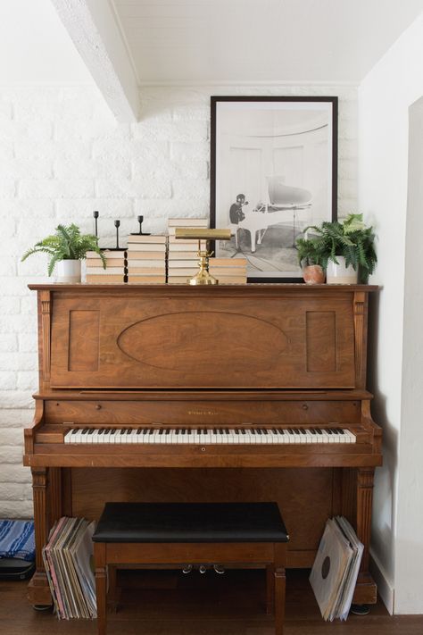 On Top Of Piano Decor, Antique Piano Aesthetic, Styling Top Of Piano, Upright Piano Entryway, Antique Upright Piano, Piano Lamp Ideas, Cozy Piano Room, Piano With Mirror Above, Piano Styling Upright