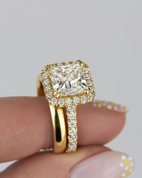 Princess Cut Engagement Rings: 36 Engagement Rings We Adore Nerdy Engagement Rings, Engagement Ring Ideas, خواتم خطوبة, Vegan Entrees, Top Engagement Rings, Oval Halo Engagement Ring, Halo Engagement Ring Sets, Princess Cut Engagement, Popular Engagement Rings