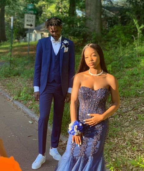 Prom Couples Black People, Black Couple Prom, Couple Prom Outfits, Prom Couples Outfits, Prom 2k24, Blue Formal Dresses, Couple Prom, Couples Pic, Prom 23