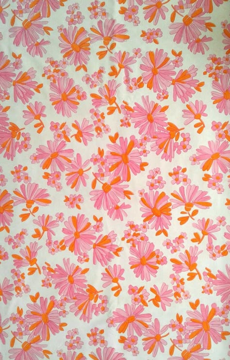 Vintage 1970 Wabasso Marvel Press 'Tivoli' pattern bed sheets. Combed percale. Mod floral print. Pink/Orange colorway. Also comes in blue and yellow. Patterns Wallpaper, Cute Patterns, Cute Patterns Wallpaper, Orange And Pink, Print Pink, Cute Wallpaper, Phone Backgrounds, Home Screen, Wall Collage