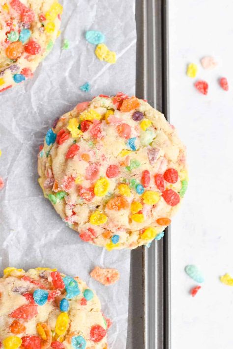 Fruity Pebbles Cookies - In Fine Taste Fruity Pebbles Cookies, Nostalgia Recipes, Cookie Aesthetic, Fruity Pebble Cookies, Kids Desserts, Sour Cream Biscuits, Chocolate Chip Marshmallow Cookies, Fruity Pebble, Fruity Pebbles Cereal