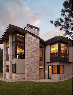 Contemporary Mountain Home, A Modern House, Chimney Cap, Lots Of Windows, Casa Exterior, Modern Mountain, Design Exterior, Luxury Homes Dream Houses, Modern House Plans