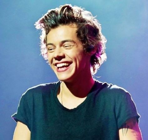 Old Harry Styles, Harry Styles 2010, Harry Styles Dimples, Harry Styles Facts, Harry Styles Gif, Harry Styles Quotes, Harry Styles 2013, 1 February, Harry Styles Smile