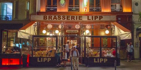 Brasserie Lipp, photo by Mark Craft Paris Bistro, Parisian Bistro, Day Trip From Paris, Classic French Dishes, French Dishes, Pedestrian Bridge, Paris Restaurants, Loire Valley, Life Choices