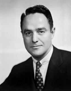 Sargent Shriver Jr. (1915-2011) - Find a Grave Memorial Sargent Shriver, Yale Law, Yale Law School, Maria Shriver, Francis Xavier, Military Records, Photo Fails, Richard Nixon, Special Olympics