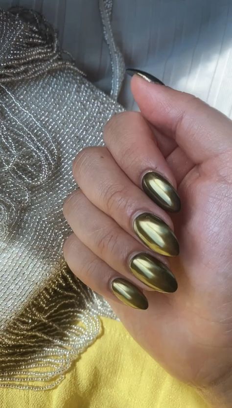 Olive Green Chrome Nails, Olive Chrome Nails, Olive Nails, Green Chrome, Shimmer Shine, Almond Shape Nails, Chrome Nails, Green Nails, Spring Nails