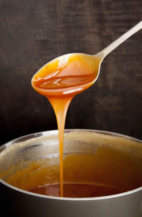 Best Caramel Sauce, Buttermilk Caramel, Caramel Recipe Easy, Bourbon Caramel Sauce, Buttermilk Syrup, Pecan Cinnamon Rolls, Mom On Timeout, Chocolate Bread Pudding, Caramel Truffle