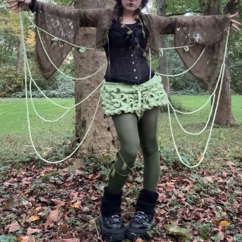 💚🍃🕸️ . . Halloween costume idea number 2!! Stay tuned for the rest^^ . . #faerie #makeup #halloween #costume #grunge #fairy #fairycore #whimsical #crochet #core #pinterest #fairygrunge #goth #halloweenmakeup #halloweencostume #selfmade #wings #elf #fashion #design #project #wip #crocheting #crocheter #fiberart #fiberartist #diy #yarn Halloween Costume Grunge, Crochet Fairy Wings, Fairy Core Crochet, Faerie Makeup, Makeup Halloween Costume, Elf Fashion, Whimsical Crochet, Halloween Costume Idea, Crochet Fairy