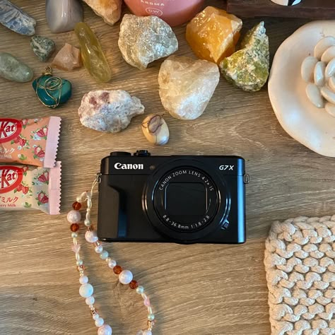 Canon White Camera, Cannon G7x Camera, Canon Camera Aesthetic, Canon G7x Camera, G7x Camera, Cam Aesthetic, Digi Camera, Cannon Camera, Small Digital Camera