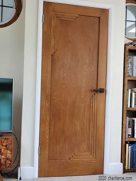 new bespoke Art Deco Oak & painted interior doors with stepped corner details Interior Door Mid Century Modern, Mcm Door Trim, Mcm Doors Interior, Art Deco Internal Doors, Art Deco Baseboard, Midcentury Interior Doors, Mid Century Interior Doors, Mid Century Modern Interior Doors, 1960s Interior