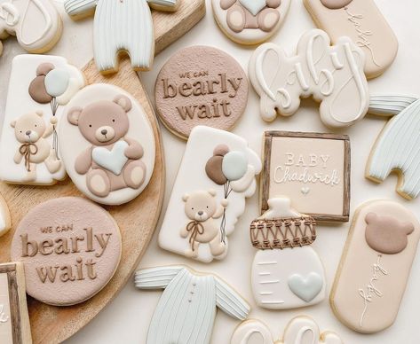 LilleYums Custom Cookies | How did the teddy bear feel after eating too many cookies? “Beary” stuffed indeed! . . #sugarcookies #royalicing #sugarcookiesofinstagram… | Instagram Bear Sugar Cookies, Teddy Bear Cookies, Teddy Bear Theme, Bear Theme, Teddy Bear Baby Shower, Baby Shower Cookies, Custom Cookies, Royal Icing, Cute Food