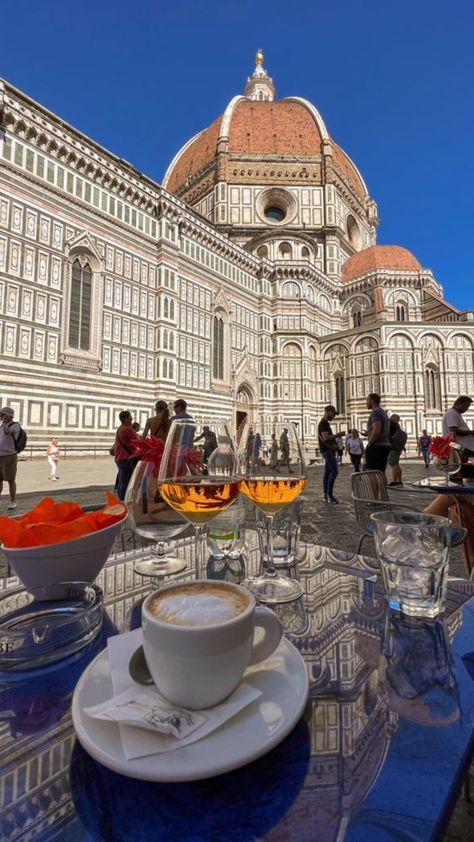 Florence, Italy Florence Italy Vision Board, Florence Italy Duomo, Florence Astethic, Italy Aesthetic Florence, Italy Florence Aesthetic, Florence Picture Ideas, Florence Aesthetic Italy, Florence Photo Ideas, Florence Pictures