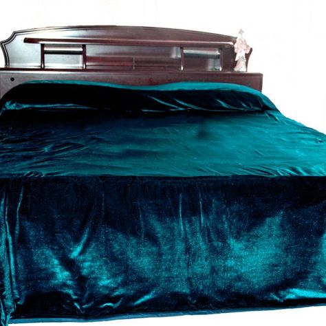 Teal Bedspread, Luxury Bedspreads, Bedding Twin, Beige Bed Linen, Velvet Bedding, Teal Bedding, Velvet Bedspread, Twin Bedspreads, Velvet Duvet