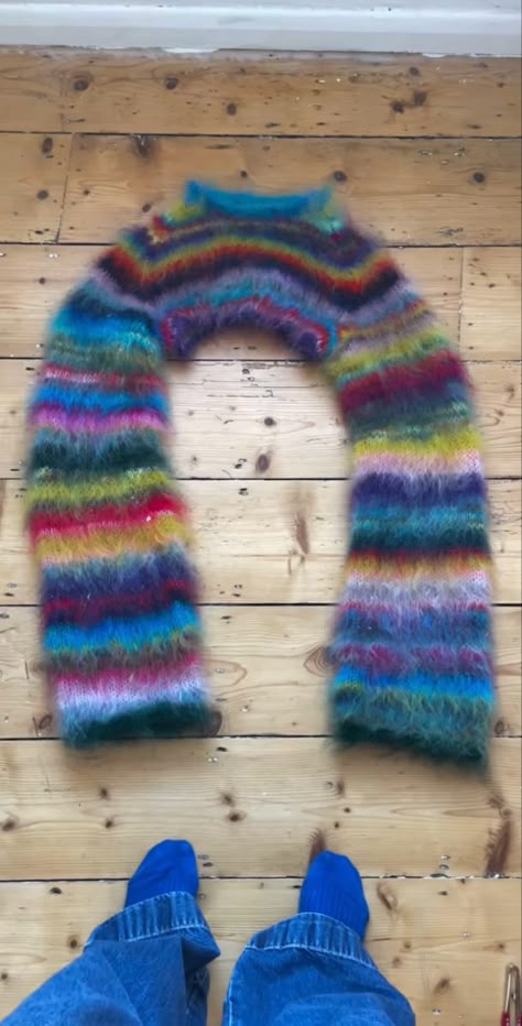 Mohair Shrug, Mode Crochet, Mode Inspo, Knit Fashion, Crochet Fashion, Cute Crochet, Diy Crochet, Crochet Designs, Knitting Projects