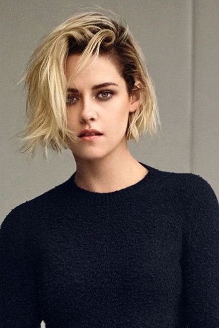 Kristen Stewart Short Hair, Kristen Stewart Hair, Kristin Stewart, Kristen Stewart Style, Sarah Shahi, Kellan Lutz, Elizabeth Gillies, Dakota Fanning, Taylor Lautner