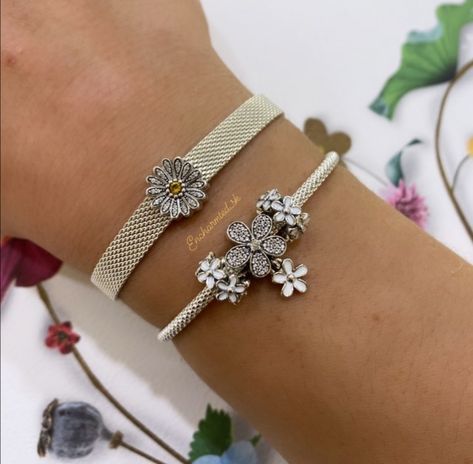 Pandora Reflexions Bracelet, Pandora Bracelet Designs, Pandora Bangle, Floral Bracelet, Pandora Bracelet Charms, Pandora Bracelets, Pandora Bracelet, Pandora Jewelry, Pandora Charms