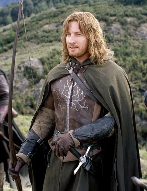 Faramir (David Wenham), one of my favorite characters in the books. The movies didn't make him as charming as Tolkien made him. David Wenham, J.r.r. Tolkien, John Howe, Into The West, Heroic Fantasy, The Two Towers, Lord Of The Ring, Fellowship Of The Ring, The Shire