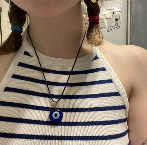 Blue Eye Jewelry, Diy Evil Eye Necklace, Evil Eye Necklace Aesthetic, Evil Eye Jewelry Necklace, Blue Eye Necklace, Nazar Necklace, Bead Evil Eye, Matching Loungewear Set, Glass Evil Eye