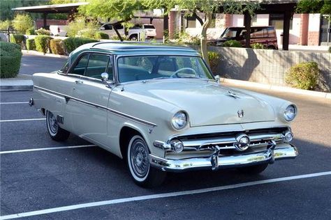 1954 Ford Crestline Skyliner 1954 Ford, Street Rodder, Two Tone Paint, Ford V8, Bay Photo, Las Vegas Blvd, Barrett Jackson Auction, Ford Classic Cars, Ford Fairlane