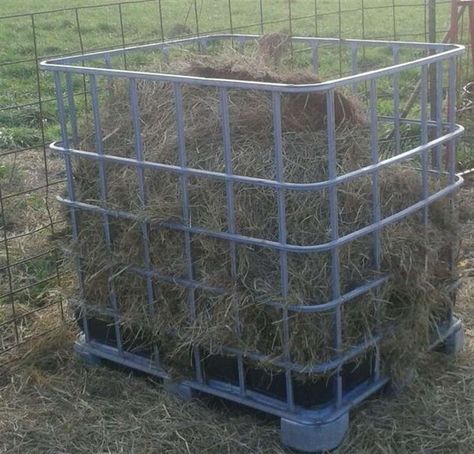 Diy Hay Feeder, Sheep Feeders, Round Bale Feeder, Goat Hay Feeder, Hay Feeder For Horses, Goat Feeder, Goat Playground, Horse Feeder, Goat Pen