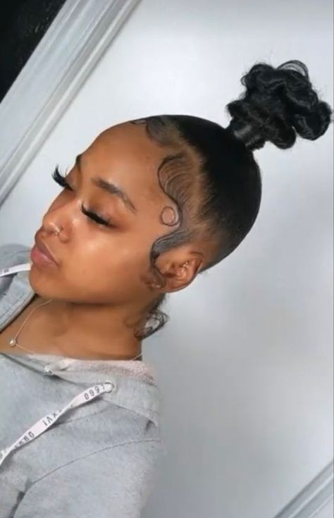 Girl Bun Hairstyles, Bun Hairstyles Low, Natural Ponytail Hairstyles, Top Knot With Bangs, Natural Bun Hairstyles, Messy Curly Bun, Light Purple Hair, High Bun Hairstyles, Future Hairstyles