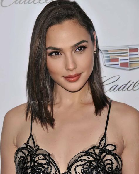 Gal Gadot Style, Gal Gabot, Gal Gardot, Gal Gadot Wonder Woman, Gal Gadot, Girl Face, Woman Face, Beauty Women, Beautiful Pictures