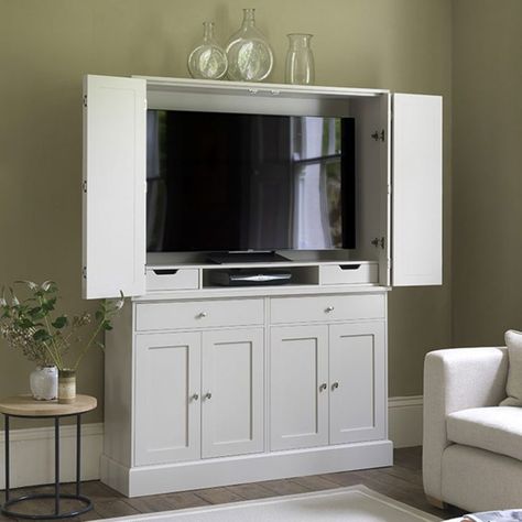 Ways to disguise your TV – Hide a TV cabinet – TV wall mount Cabinet To Hide Tv, Antique Makeover, Bedroom Screen, Tv Cabinets With Doors, Hidden Tv Cabinet, Hinges Diy, Flat Bedroom, Hide Tv, White Bedrooms