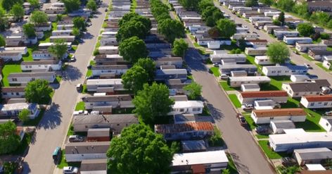 Mobile Home Park Landscaping, Mobile Home Park Layout, Mobile Home Park Yard Ideas, Capsule Architecture, Mobile Home Stairs, Modern Mobile Home, Types Of Home Loans, Trailer Park Queen, Buying A Mobile Home