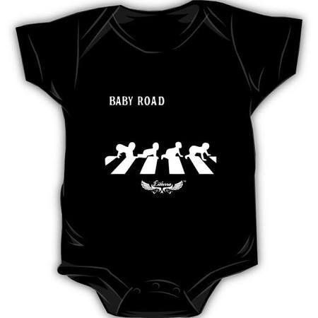 Rock Metal Outfits, Beatles Baby, Metal Outfit, Were Pregnant, Baby Rock, Sublimacion Ideas, Gothic Baby, Baby Aesthetic, Goth Baby