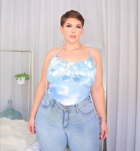 Dani Dmc Plus Size, Dani Dmc, Kawaii Top Plus Size, Dollskill Plus Size, She Walks In Beauty, Curvy Style, Curvy Fashion, Camisole Top, Plus Size Fashion