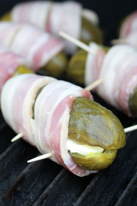 Bacon Wrapped Pickles Cream Cheeses, Pioneer Woman Bacon Wrapped Potatoes, Cream Cheese Stuffed Appetizers, Bacon Wrapped Dill Pickles, Bacon Wrapped Cream Cheese Pickles, Cream Cheese Stuffed Pickles, Stuffed Pickles Wrapped In Bacon, Easy Grill Sides, Pickle Poppers Bacon Wrapped