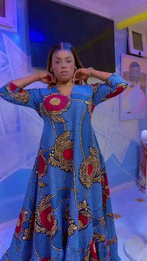 Kampala Kaftan Styles For Women, Modele Wax, Robes Wax, Model Wax, Kaftan Styles, Long Dress Plus Size, African Print Dress Ankara, African Lace Dresses, African Fashion Women Clothing