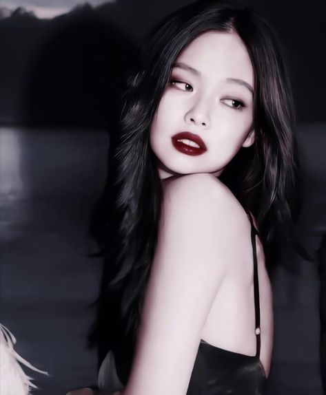 Creepy Pink Aesthetic, Vampire Pictures, Castle Aesthetic, Girls Support Girls, Vampire Girls, Jennie Kim Blackpink, Blackpink Photos, Black Pink Kpop, Blackpink Jennie