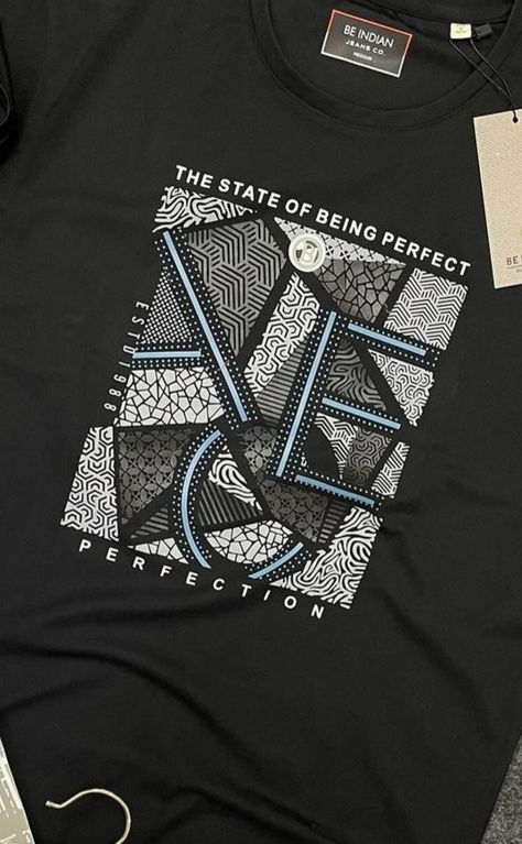 Mens Activewear Fashion, Fancy P, Korean Shirts, Gents T Shirts, Calligraphy Designs, Armani Sweatshirt, T Shirt Print Design, Graphic Shirt Design, Boys Prints