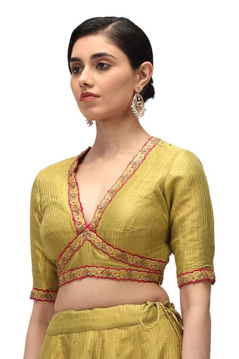 Latest Saree Blouse Designs 2024, V Neck Blouse Pattern, Latest Cotton Blouse Pattern, Cotton Blouse Designs Latest, Collar Neck Blouse Designs, Sequin Blouse Designs, New Latest Blouse Pattern, Latest Blouse Patterns, Cotton Blouse Pattern