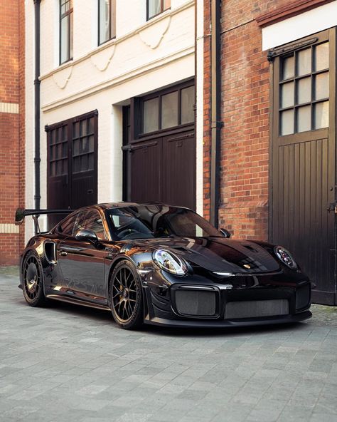 Thomas Howarth on Instagram: “@manthey_racing GT2RS MR with 70% more downforce than the standard 2RS. This is one of the first in the world and the first in the UK!…” Porsche Rsr, Porsche Gt2 Rs, Bespoke Cars, Black Porsche, Gt2 Rs, New Porsche, Porsche Gt3, Car Inspiration, Street Racing Cars