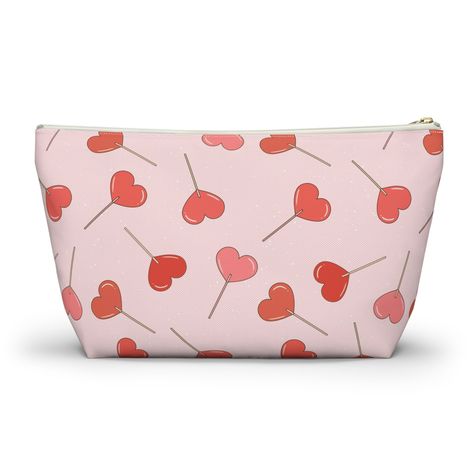 Mini makeup pouch