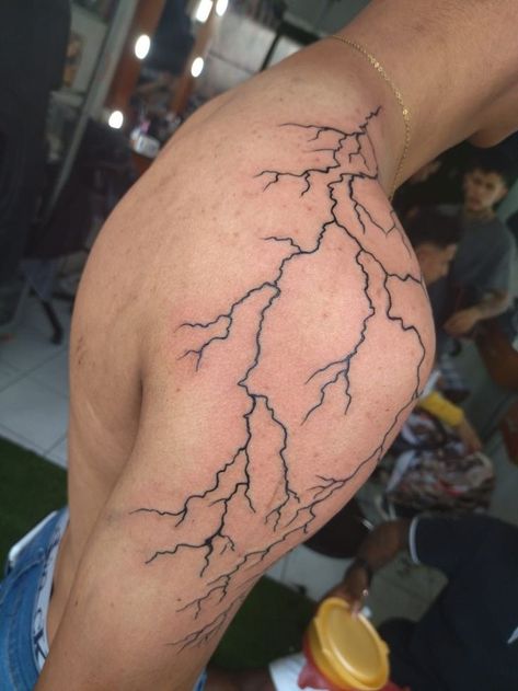 Lighting Tattoo Design Shoulder, Lightening Strike Tattoo Shoulder, Lighting Tatoos Men, Lighting Shoulder Tattoo Men, Lighting Bolt Tattoo Shoulder, Shoulder Lighting Tattoo, Lighting Leg Tattoo, Lightning Bolt Tattoo Shoulder, Lighting Shoulder Tattoo