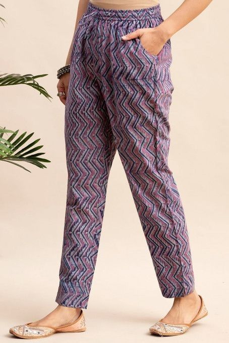 Cotton Pant Patterns For Women, Chudidar Pants Designs, Kurta Pant Designs Women, Salwar Kamiz Design, Night Pants For Women, Cotton Pants Women Trousers, Printed Frocks For Women, Shalwar Designs, Frocks For Women