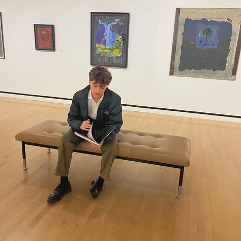 Art Museum Date Outfit Men, Museum Date Outfit Men, Art Gallery Outfit Men, Museum Date Outfit Ideas, Art Museum Date Outfit, Museum Fits, Museum Date Outfit, S Poses, Boyfriend Outfits